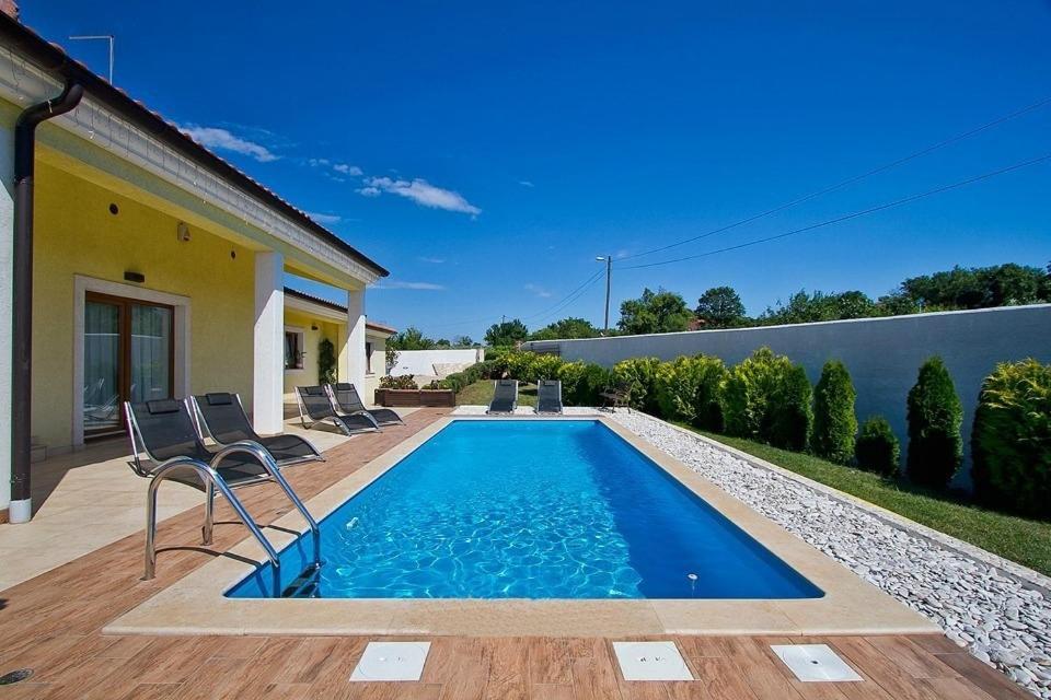 Villa Maggie Šišan Szoba fotó